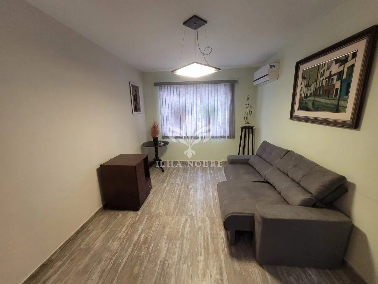 Apartamento amueblado de 2 dormitorios con cocina a gas