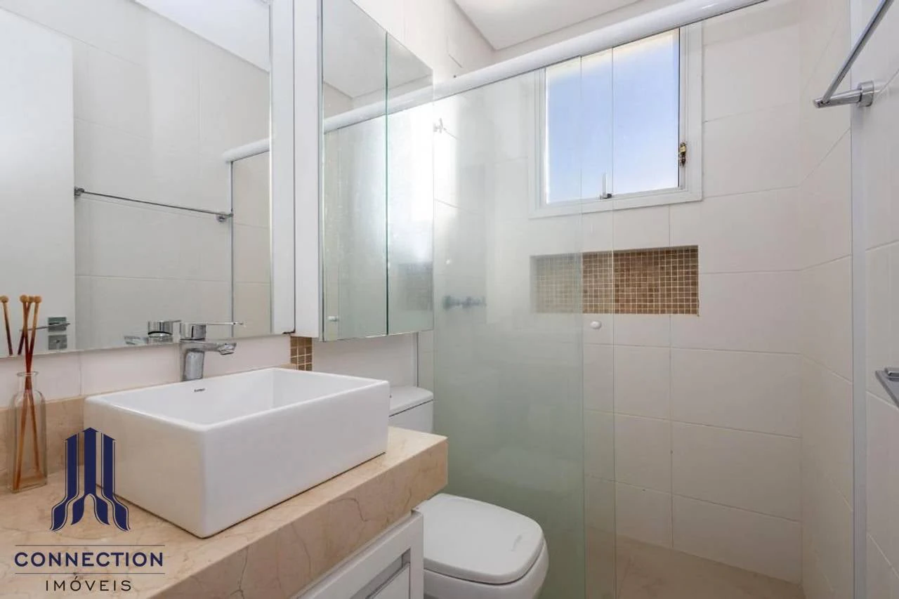 3-bedroom apartment in a building with a sauna — photo 25