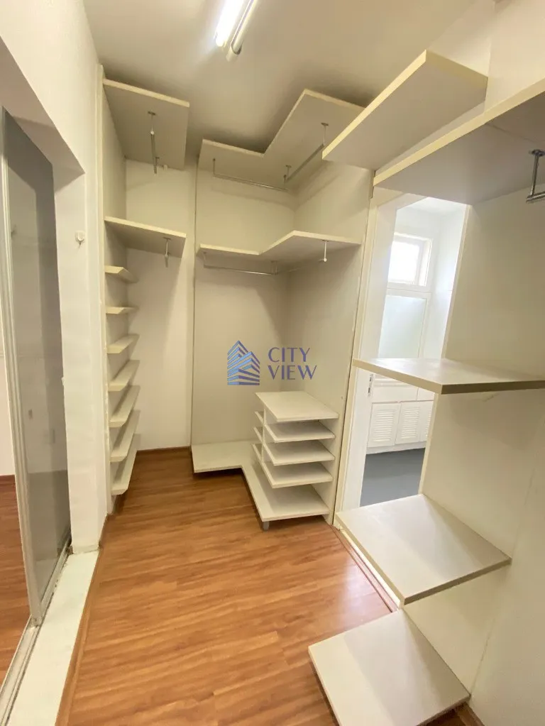 Unfurnished 4-bedroom house with 1000 m² — photo 15