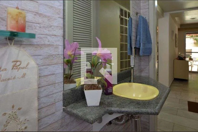 House for rent with 7 bedrooms and open-plan kitchen — photo 23