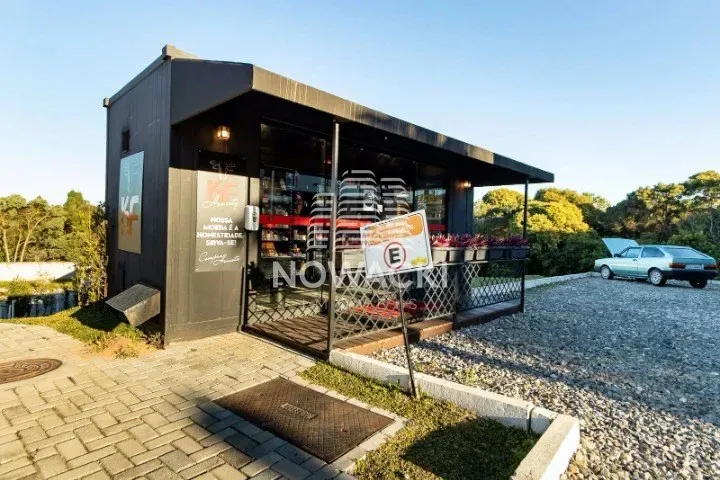 House with 4 bedrooms and 356 m² with integrated kitchen — photo 53