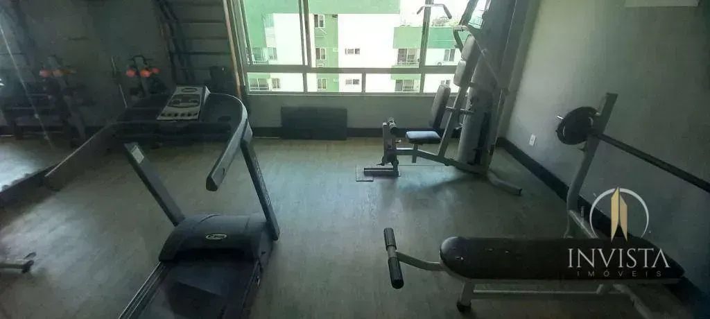 2-bedroom apartment with a private BBQ area — photo 16