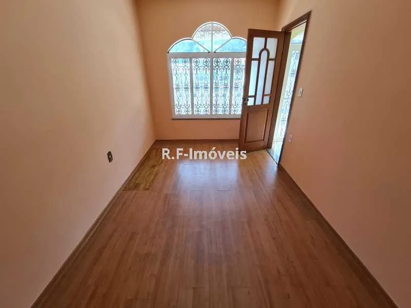 Triplex house with 4 bedrooms and 4 bathrooms — photo 7