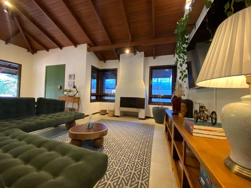 Casa de 4 dormitorios con balcón gourmet en Florianópolis — photo 24