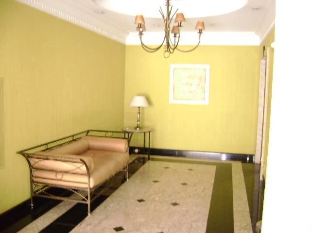 2-bedroom apartment on the 11th floor with balcony — photo 13