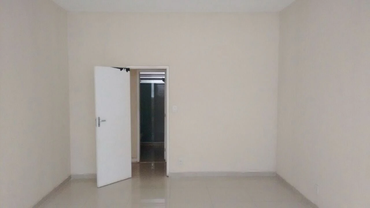 3-bedroom apartment, 1 with its own bathroom, 149 m² — photo 15