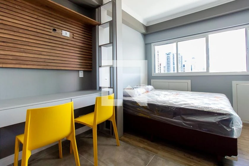 Studio mobiliado com quarto e cozinha integrada — photo 6