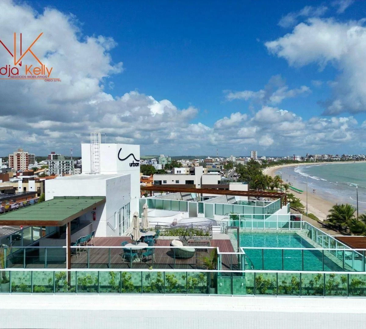 Apartment, 62 m², with a glass-enclosed balcony — photo 18