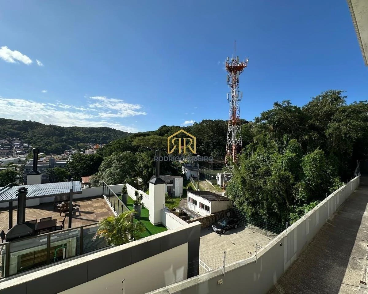 3-bedroom apartment with a home office in Florianópolis — photo 22