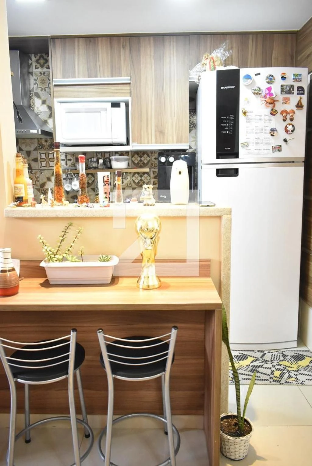 Furnished apartment with open-plan kitchen and 2 bedrooms — photo 16