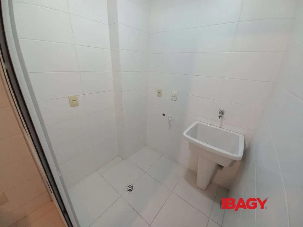 2-bedroom apartment in a building with a pool — photo 11