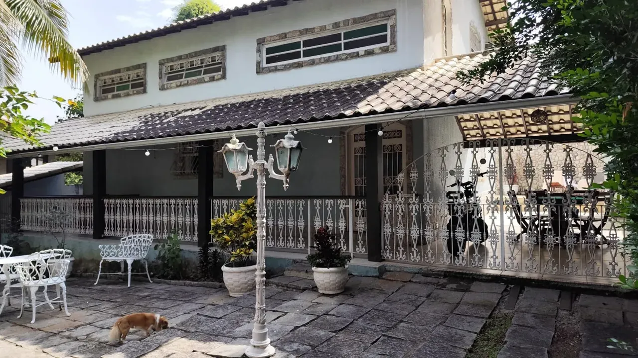 Furnished house, 360 m², with a walk-in closet — photo 4