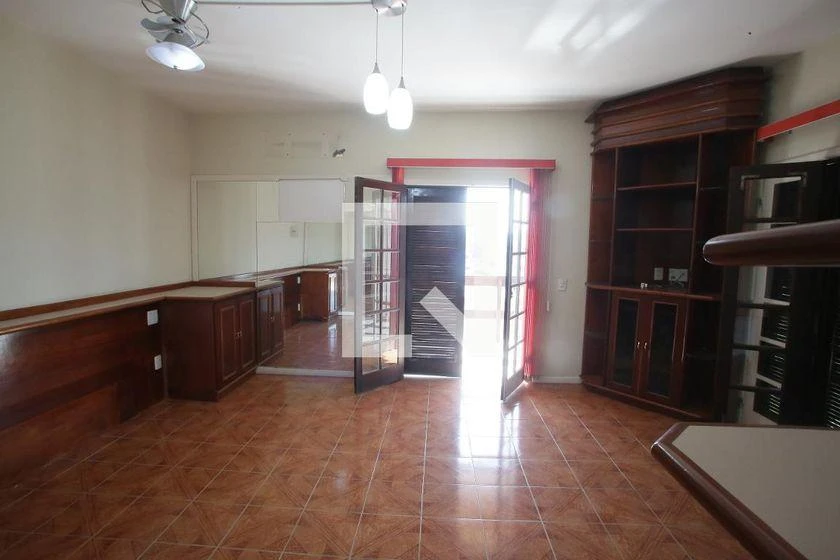 510 m² house with 7 bedrooms, 3 en-suites and 5 baths — photo 5
