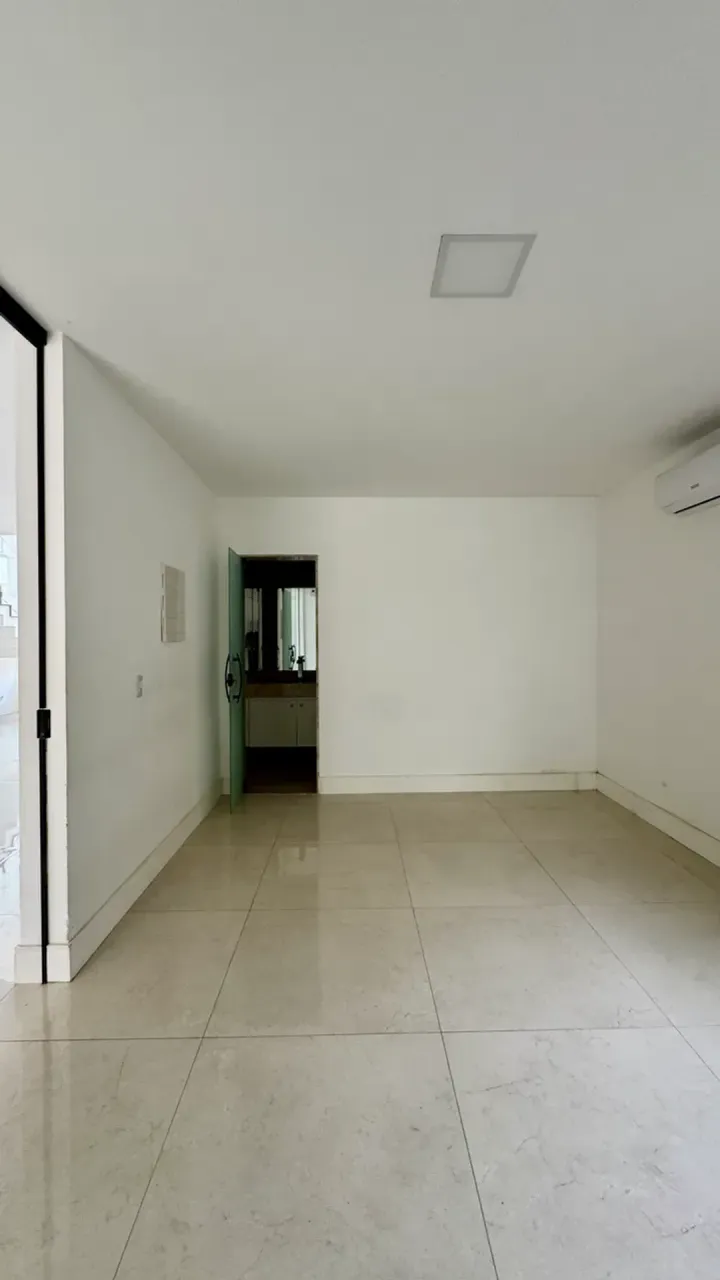 Casa com 5 quartos e cozinha integrada bem prática — photo 11