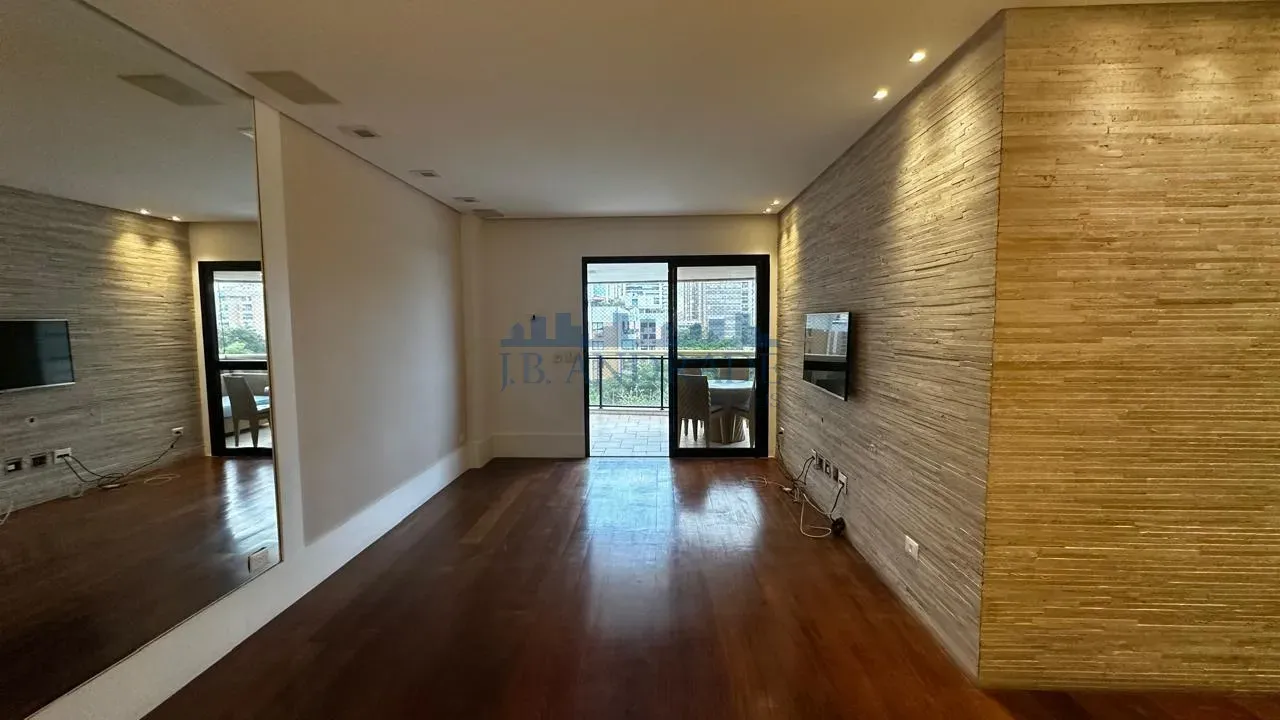 Apartamento mobiliado com 3 quartos e varanda fechada — photo 19