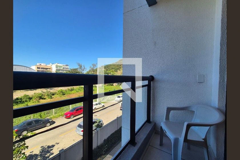 3-bedroom 63 m² apartment with a balcony — photo 8