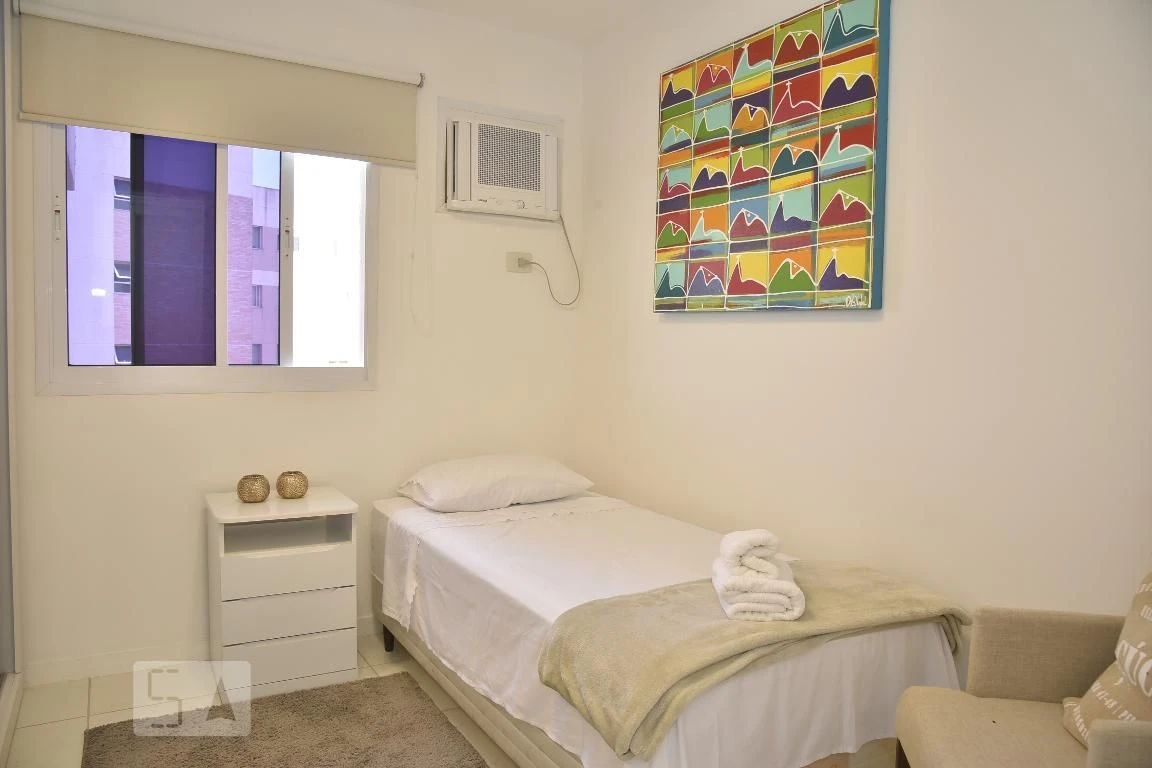 Apartamento mobiliado com 5 quartos e 2 suítes — photo 59