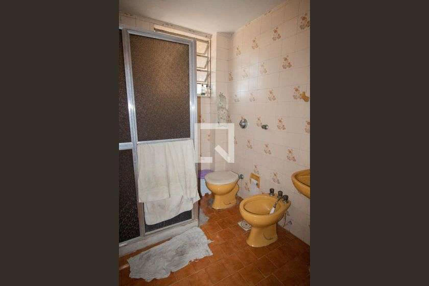 Мебльована квартира з пральною машинкою та 2 кімнатами — photo 7