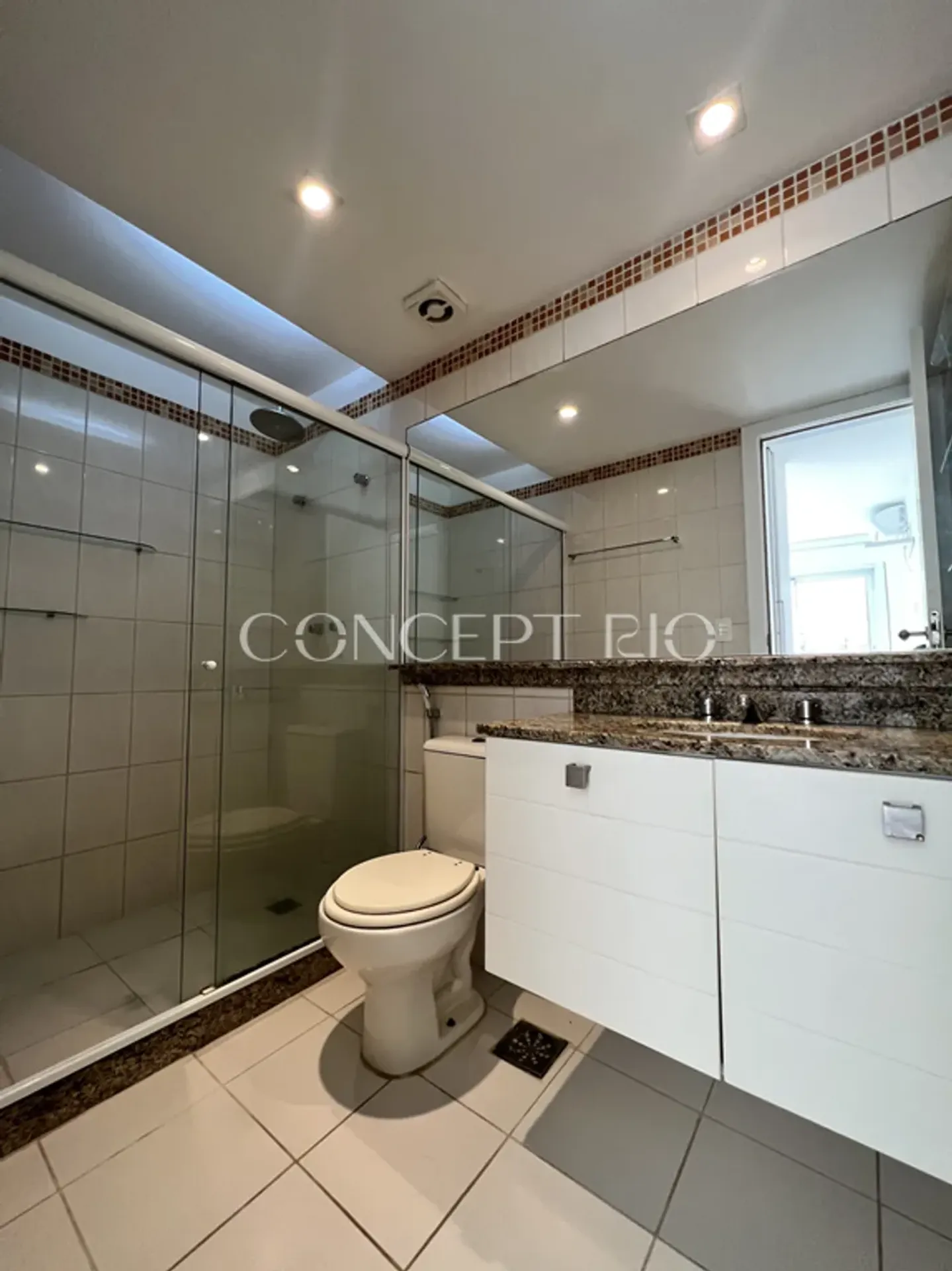 2-bedroom apartment with a private BBQ — photo 7