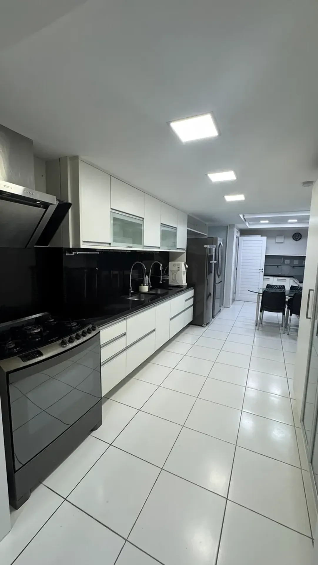 Квартира 299 м² з 5 спальнями та 4 паркомісцями — photo 29
