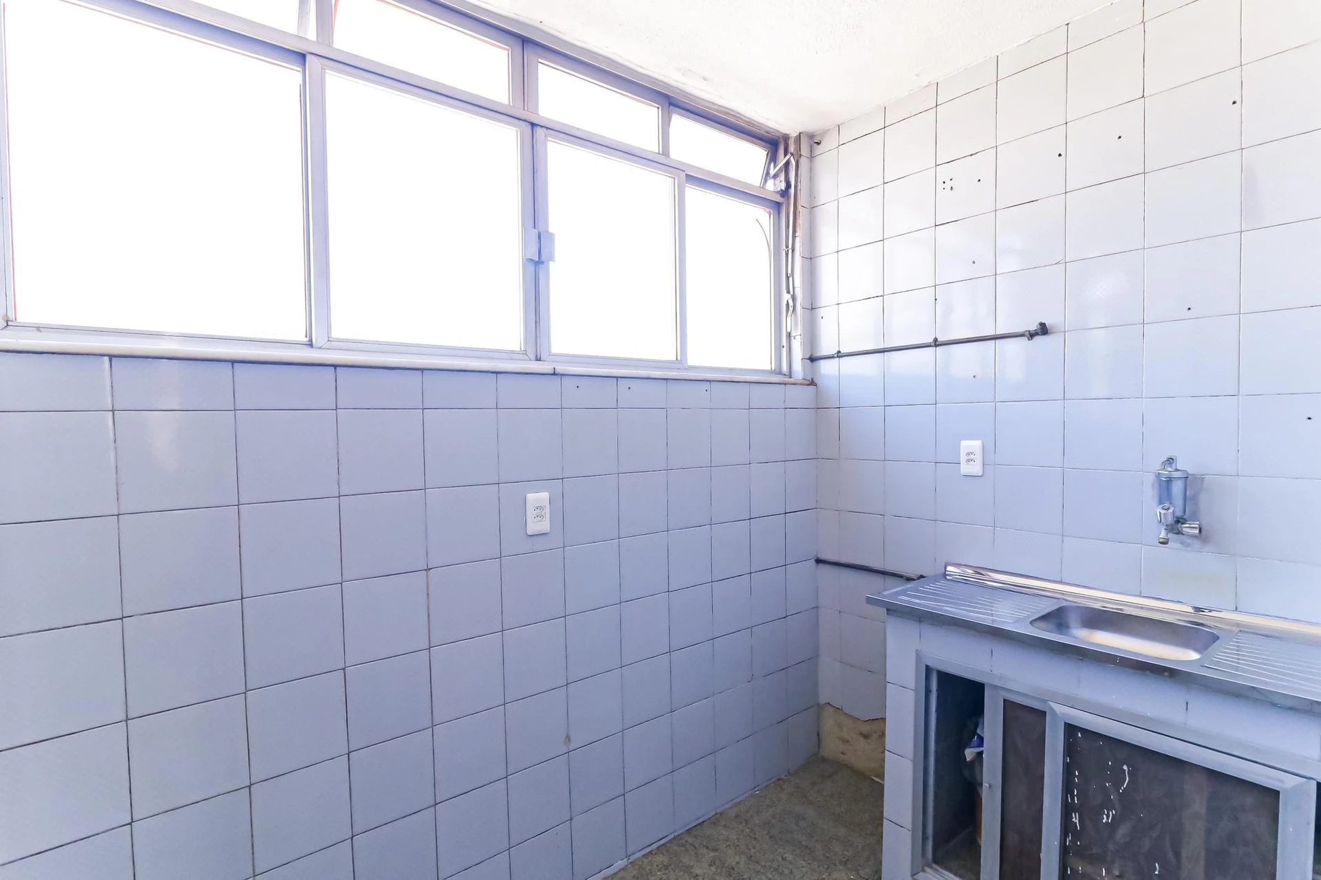 Apartamento, 62 m², com piso de madeira ou laminado
