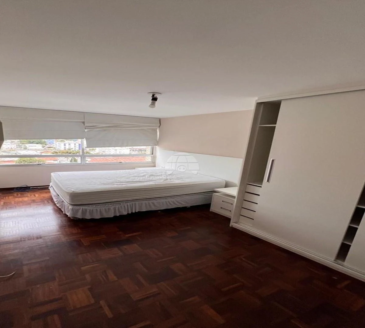 Пральна машина та 2 спальні: квартира 80 м² — photo 14