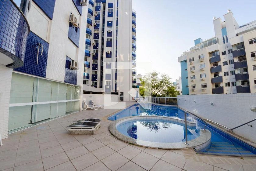 Apartamento amueblado con 2 dormitorios y 115 m² — photo 31