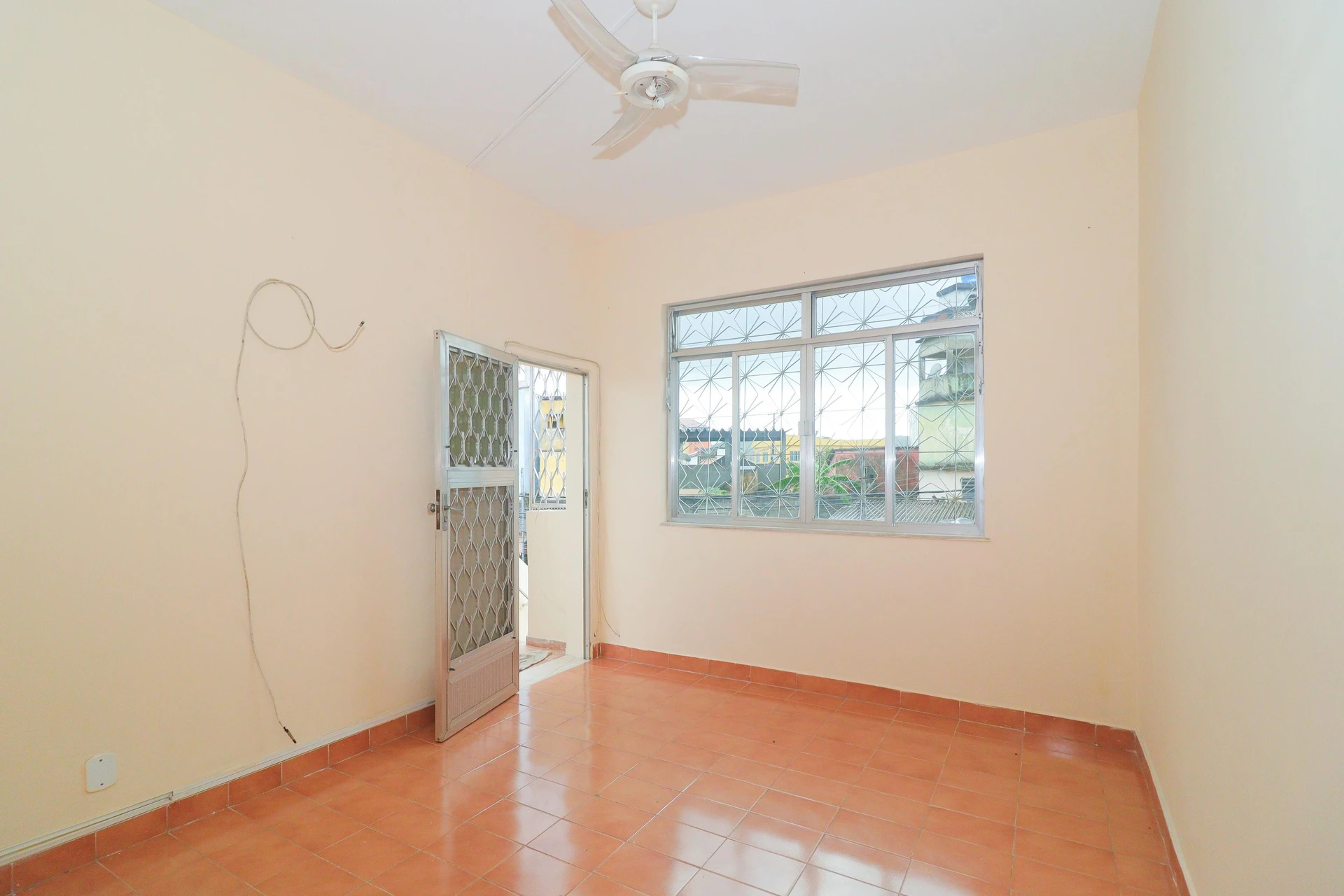 Rental apartment with 2 bedrooms and 2 bathrooms — photo 17