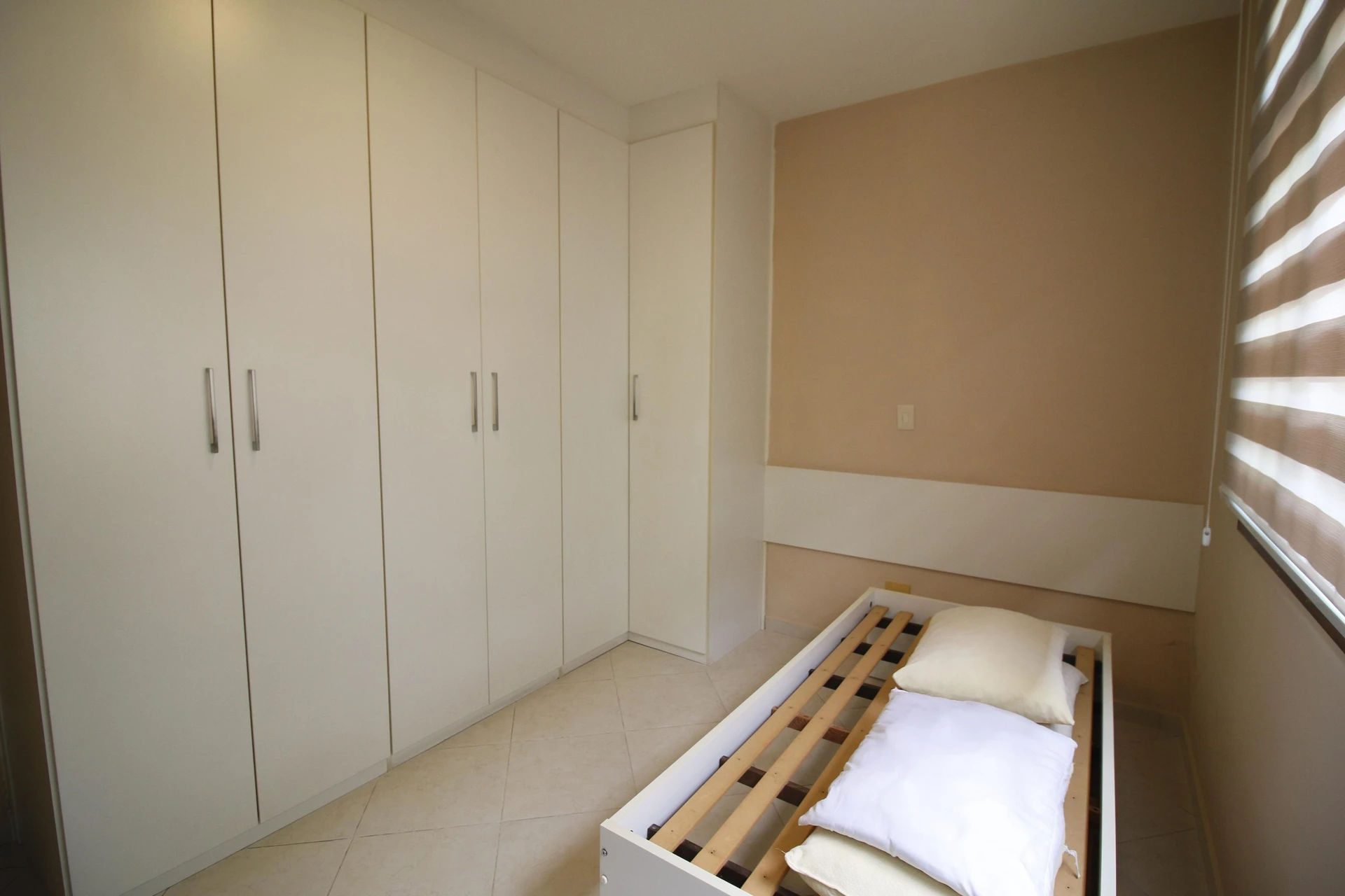 3-bedroom house with a garden — photo 34