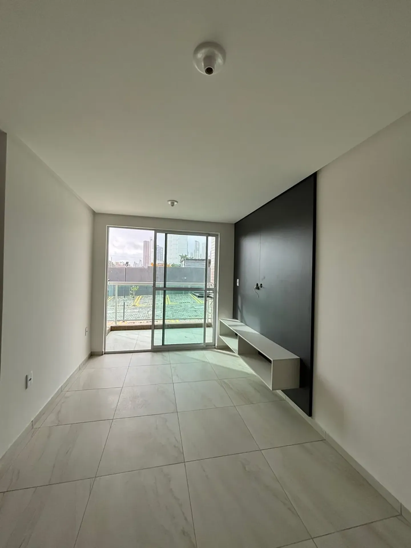 54 m² apartment with 2 en-suite bedrooms and parking