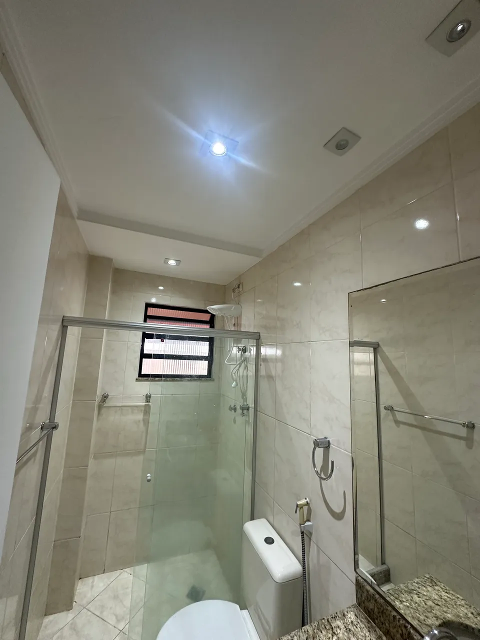 Unfurnished duplex house with 2 bedrooms and 2 baths — photo 17