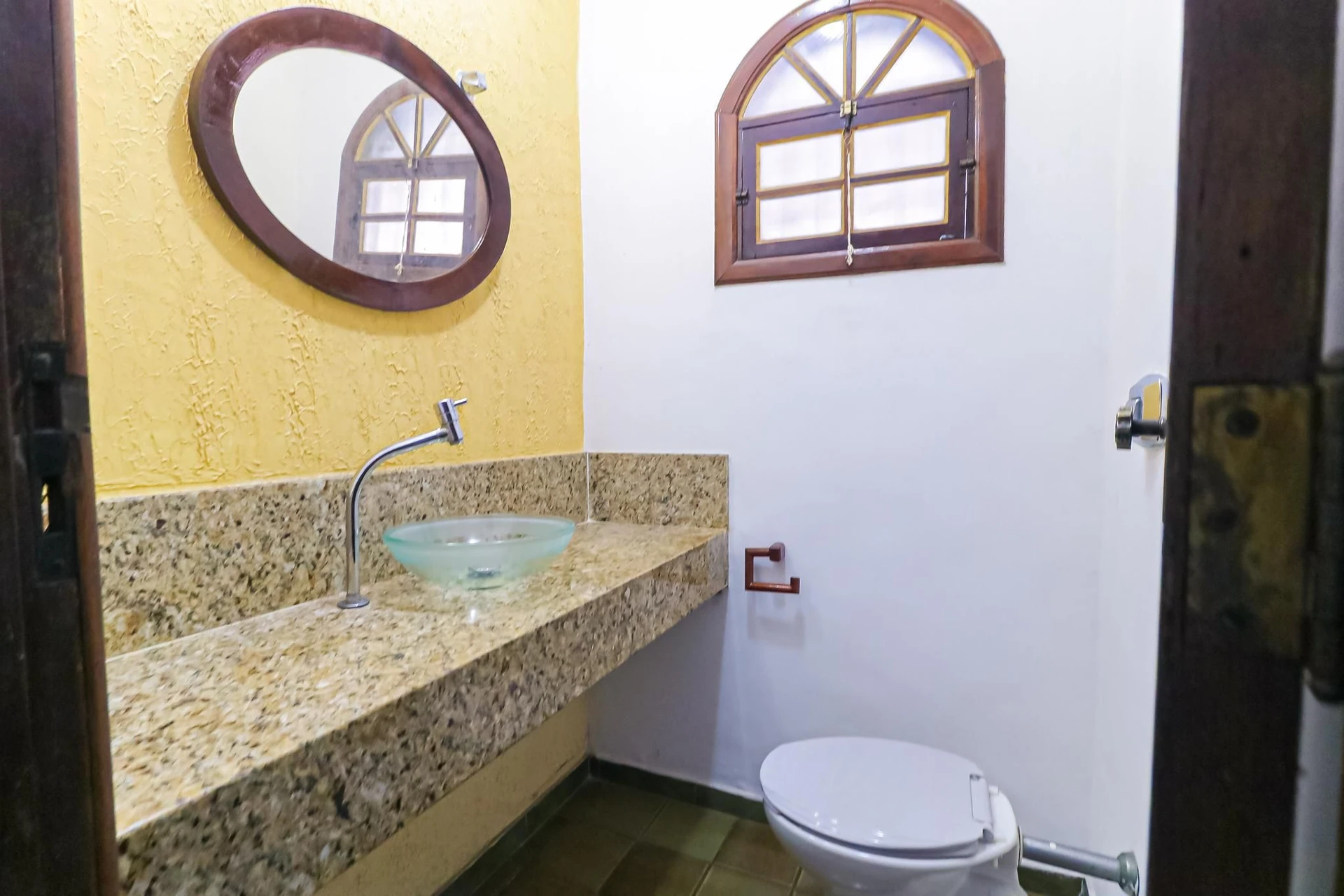 House, 240 m², with a jacuzzi — photo 6