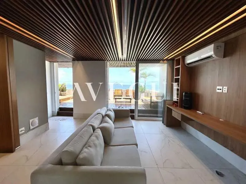 Duplex penthouse with 3 bedrooms and 5 bathrooms — photo 15
