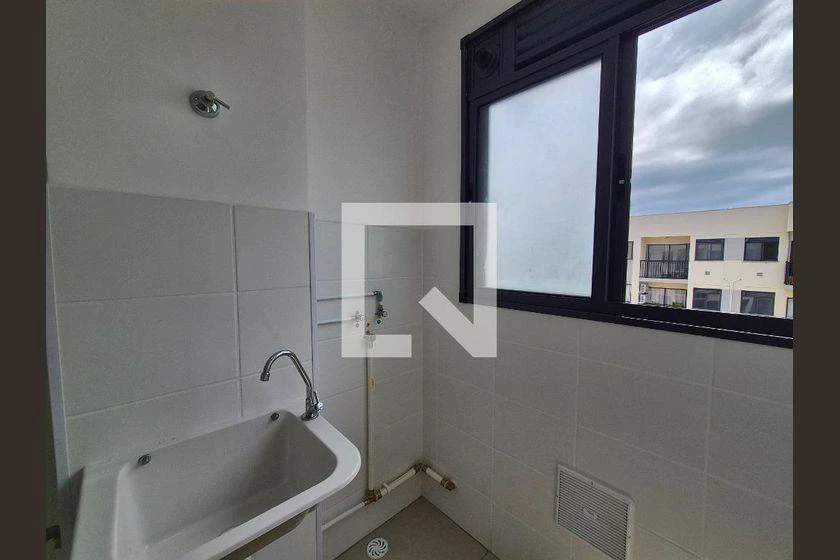 Glass-enclosed balcony in a 2-bedroom apartment, 55 m² — photo 3