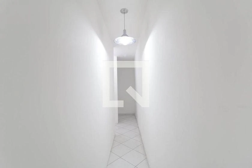 1-bedroom apartment with a glass shower enclosure — photo 20