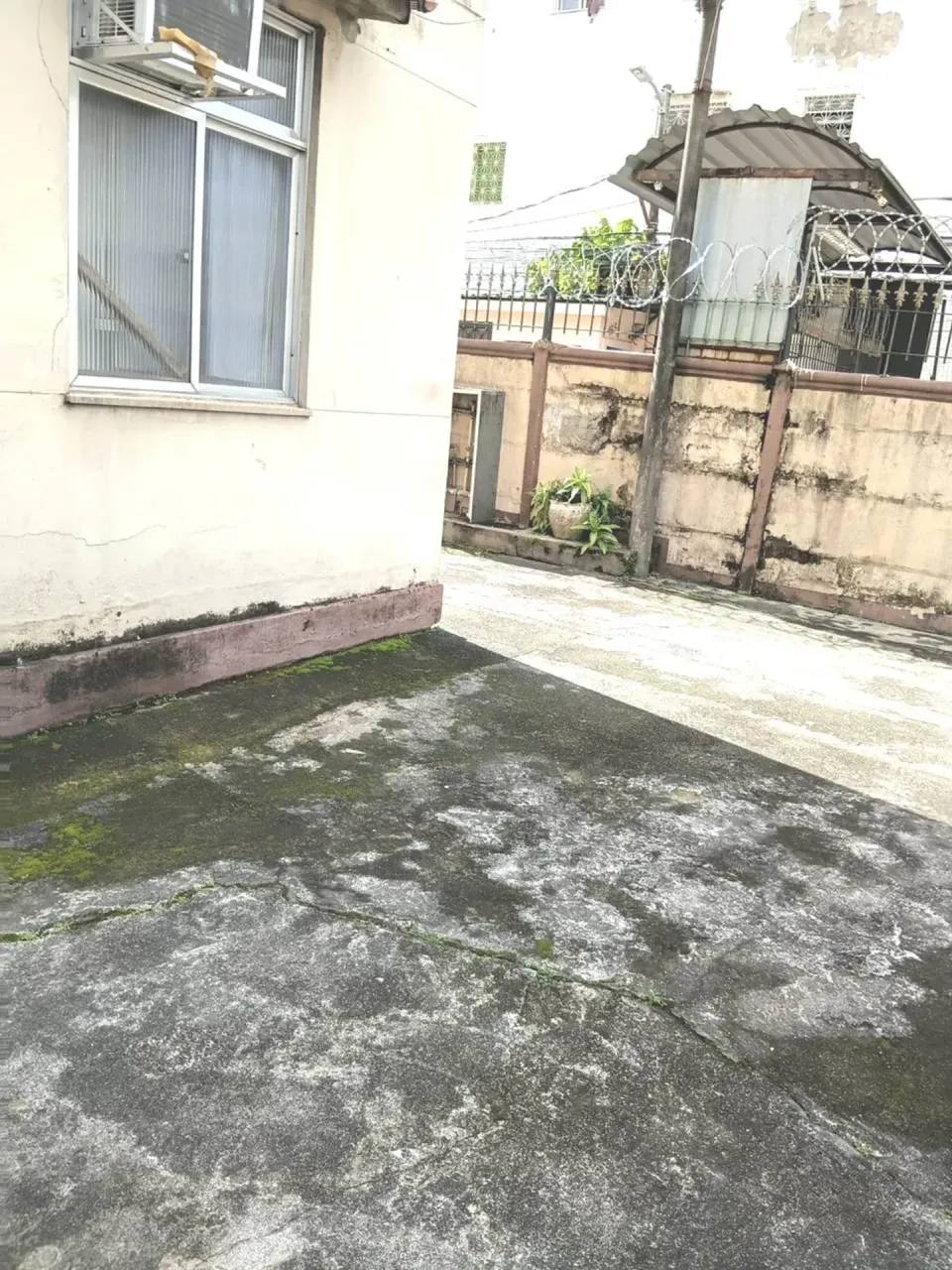 Apartamento sem mobília com 2 quartos e cozinha planejada — photo 10
