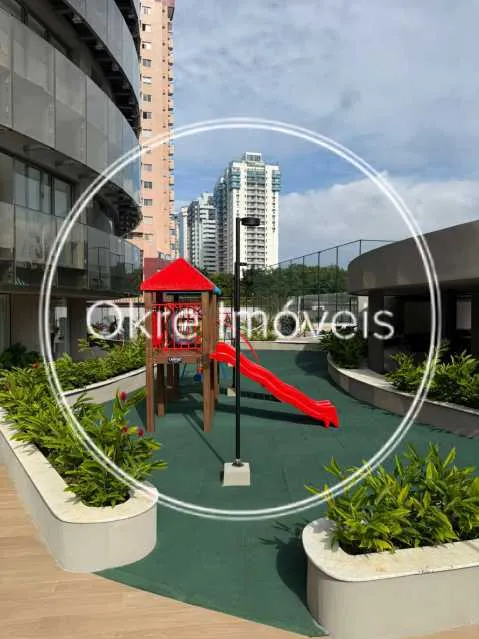 1-bedroom apartment with a glass-enclosed balcony — photo 14