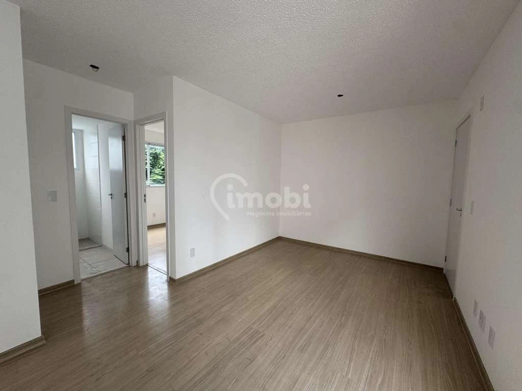 Apartamento de 44 m² com 2 quartos e cozinha fechada — photo 3