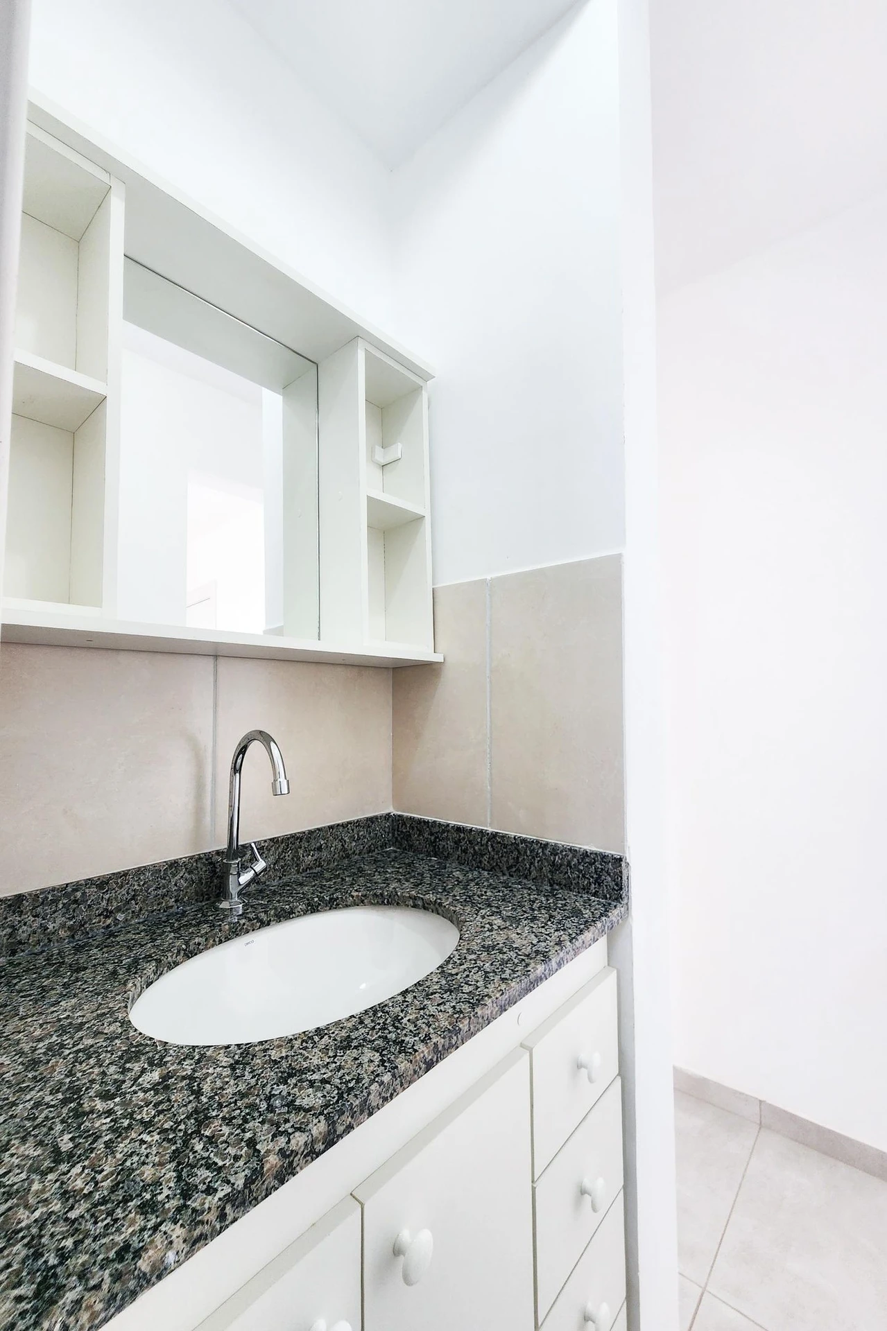 2 quartos e vista para as montanhas: apartamento de 48 m² — photo 4
