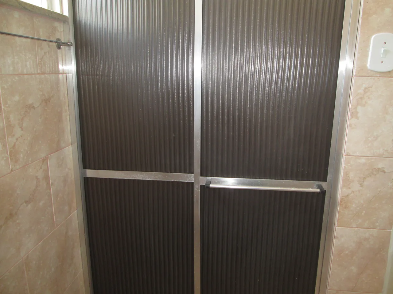 Apartamento sem mobília com 1 quarto e cozinha fechada — photo 8