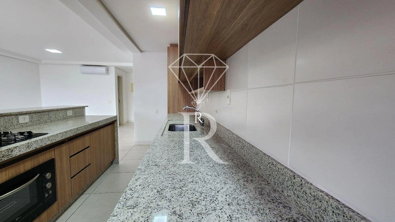 3-bedroom apartment with a private pool in Florianópolis — photo 2
