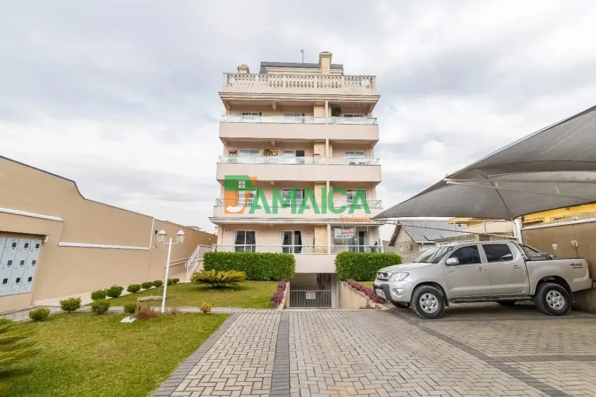 Balcony with a grill in a 2-bedroom apartment, 52 m² — photo 11