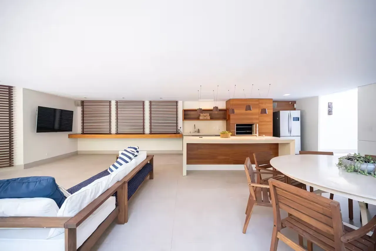 Casa para aluguel com 4 quartos e 5 banheiros — photo 4