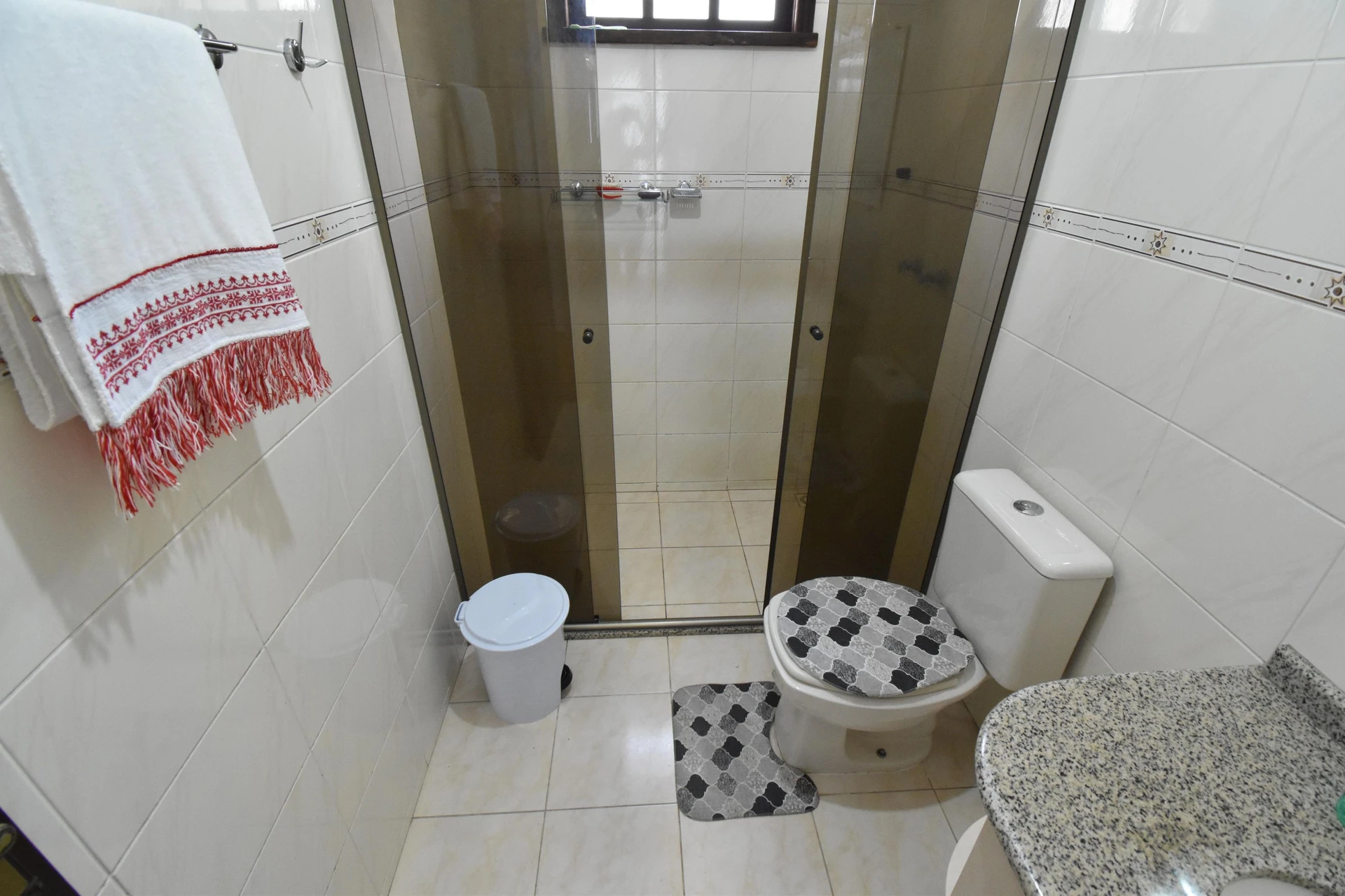 Будинок із 3 спальнями та джакузі — photo 44