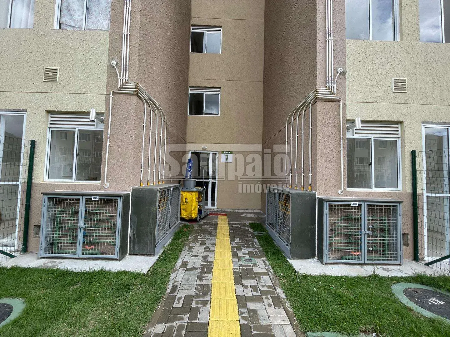 2-bedroom apartment in a building with a pool — photo 13