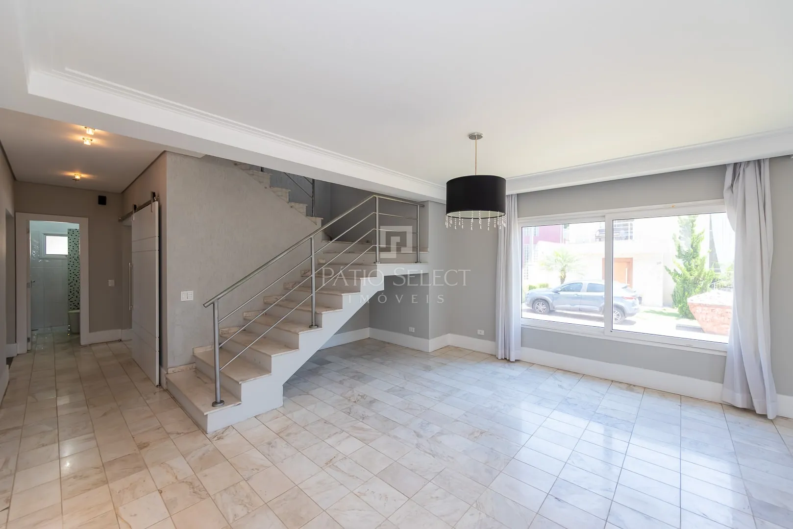 Furnished house, 305 m², with a bathtub — photo 34