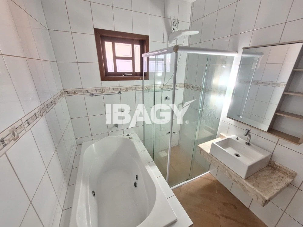 Casa de 2 dormitorios con bañera — photo 8