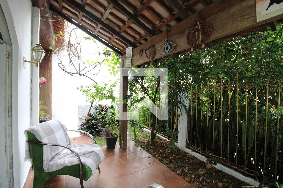 Furnished house with private garden and 2 bedrooms — photo 13