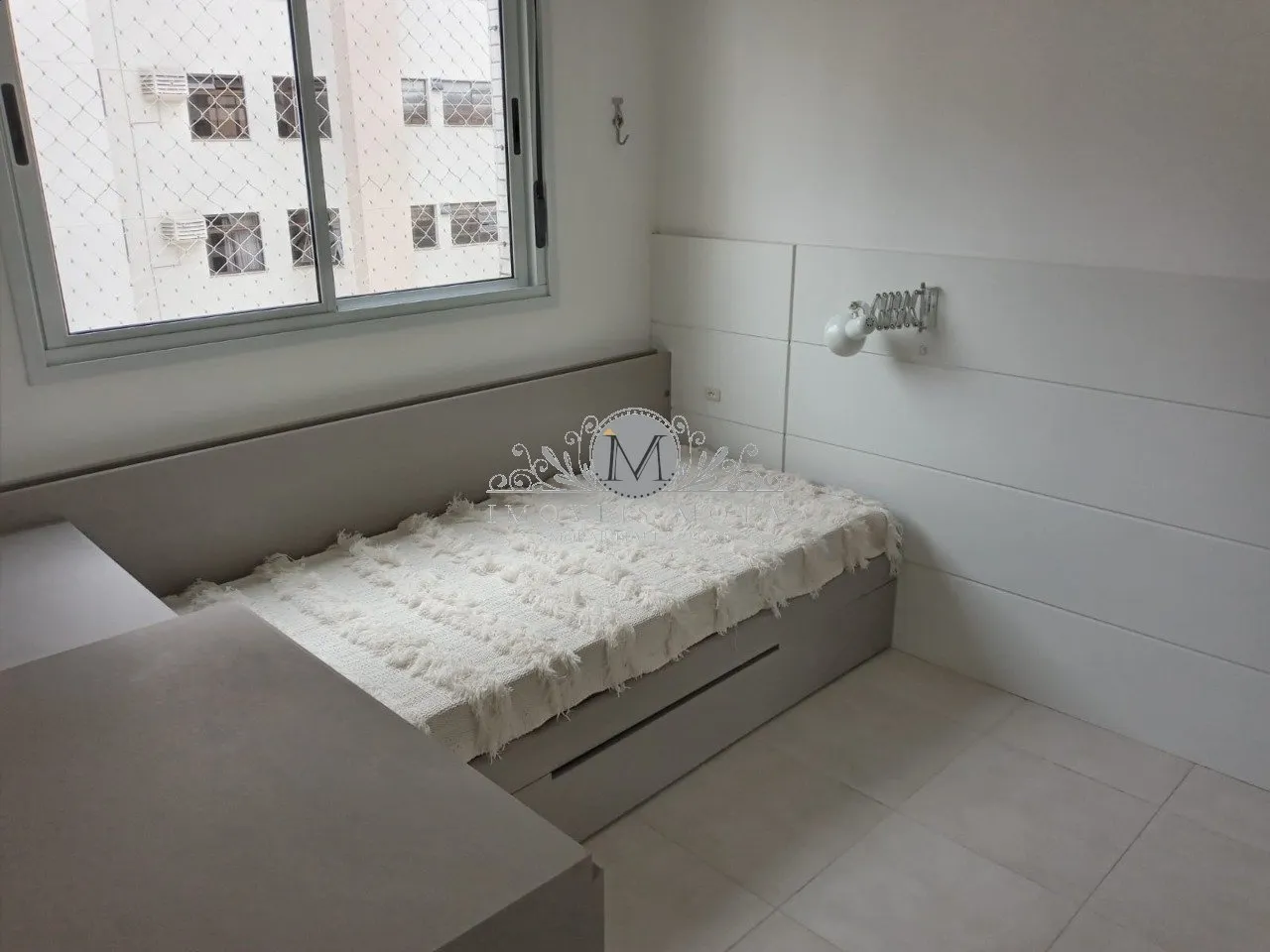 Departamento de 2 dormitorios con balcón cerrado con vidrio — photo 24
