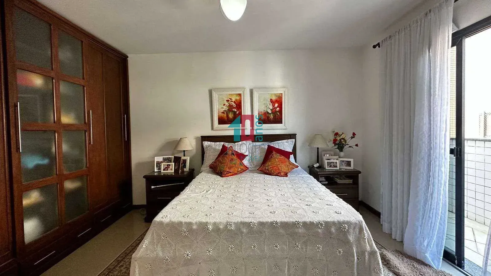 Washing machine in a 2-bedroom apartment, 208 m² — photo 7